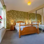 Lake District, Spacious Holiday Home, Sleeps 11, Village Location Σπίτι διακοπών