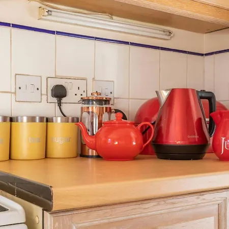 Lake District, Spacious Holiday Home, Sleeps 11, Village Location Дом отдыха Ennerdale Bridge